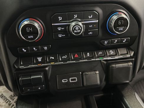 Used 2020 Chevrolet Silverado 2500 LTZ w/ LTZ Plus Package AWD/4WD image 26