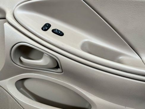 Used 1999 Ford Mustang Cobra image 32