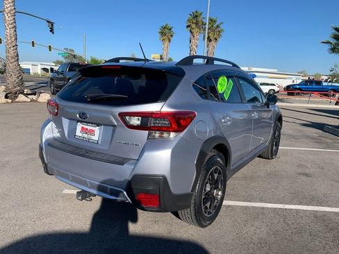 Used 2020 Subaru Crosstrek 2.0i image 6