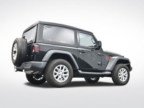 Used 2023 Jeep Wrangler Sport S image 30