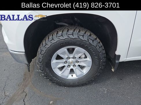 Used 2025 Chevrolet Silverado 1500 LT w/ Work Truck Package AWD/4WD image 32