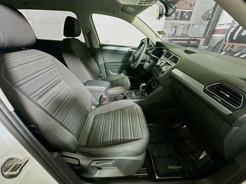 Used 2023 Volkswagen Tiguan S image 30