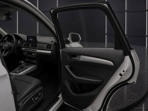Used 2017 Audi Q5 2.0T Premium AWD/4WD image 8
