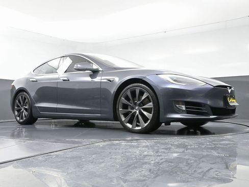 Used 2021 Tesla Model S Long Range image 52