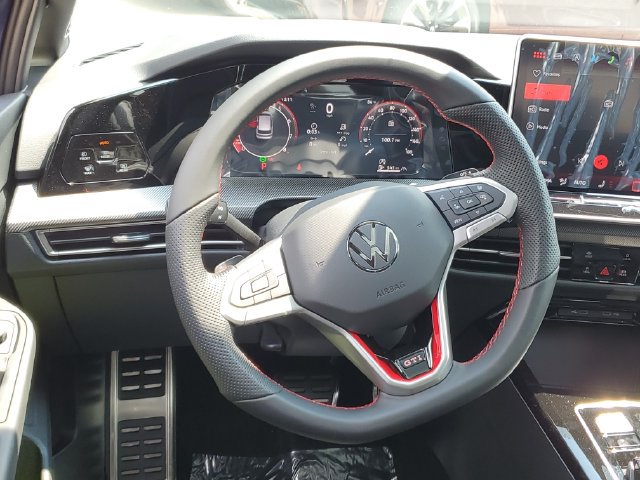 New 2026 Volkswagen GTI SE FWD image 10