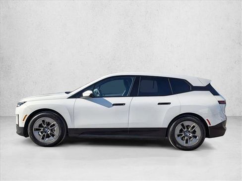 Certified 2023 BMW iX xDrive50 w/ Ultimate Package 2 image 9