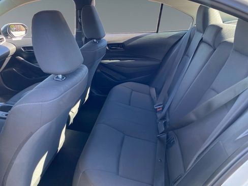 Used 2025 Toyota Corolla LE image 13