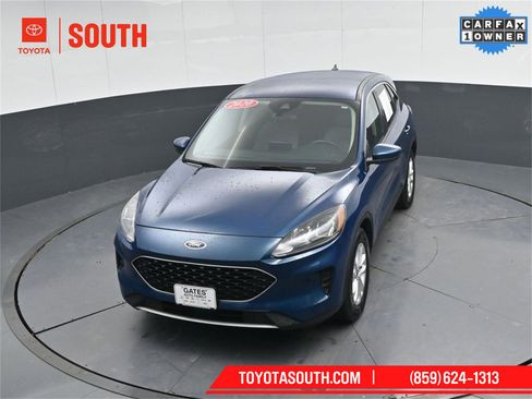 Used 2020 Ford Escape SE image 55