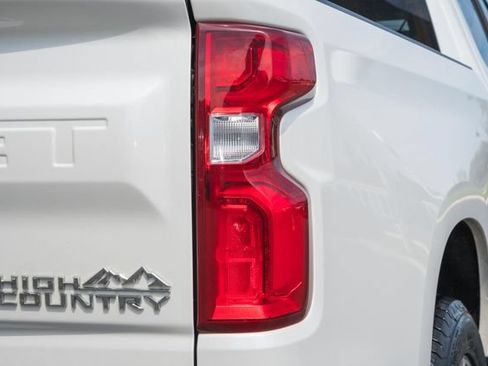 Used 2020 Chevrolet Silverado 1500 High Country AWD/4WD image 8