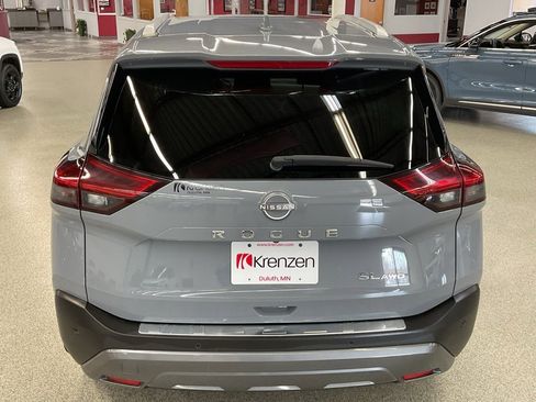 Used 2023 Nissan Rogue SL w/ SL Premium Package image 6