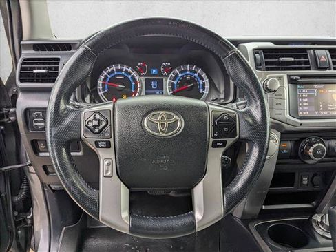 Used 2016 Toyota 4Runner SR5 image 12