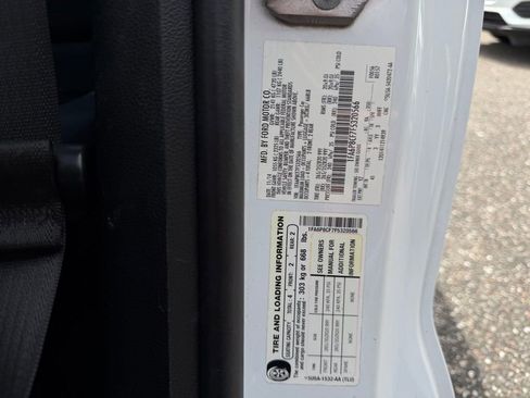 Used 2015 Ford Mustang GT Premium image 33