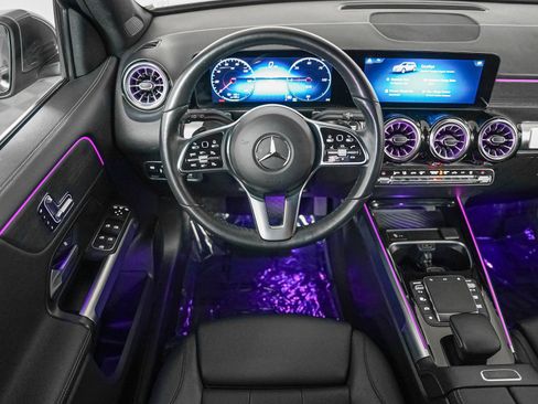 Certified 2023 Mercedes-Benz EQB 250+ w/ Exclusive Package image 14