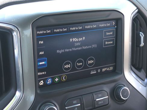 Used 2021 Chevrolet Silverado 1500 LT w/ Bed Protection Package RWD image 13