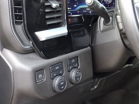 Used 2022 Chevrolet Silverado 1500 RST w/ Rally Edition image 14