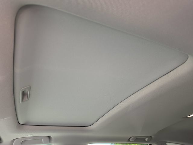 Used 2025 Honda CR-V EX image 22