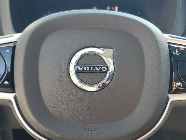 Used 2023 Volvo XC60 T8 Ultimate w/ Climate Package AWD/4WD image 27