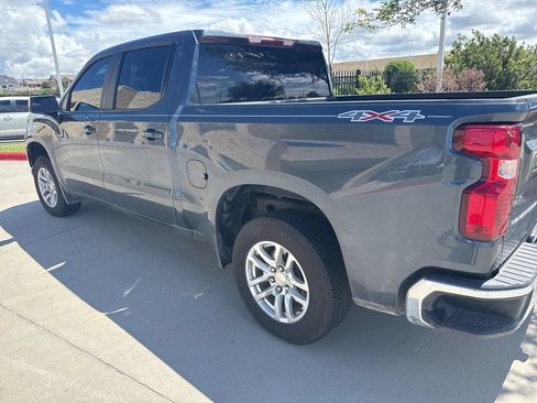Used 2021 Chevrolet Silverado 1500 LT AWD/4WD image 5