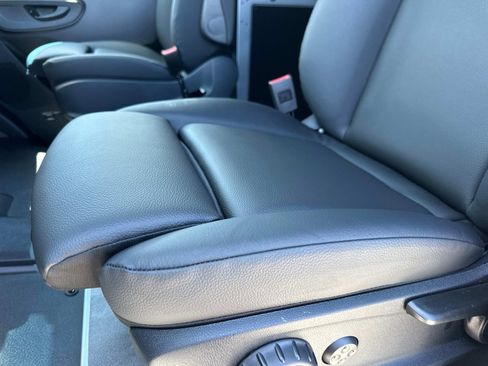 New 2025 Mercedes-Benz Sprinter 2500 image 12