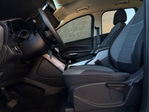 Used 2013 Ford Escape SE image 40