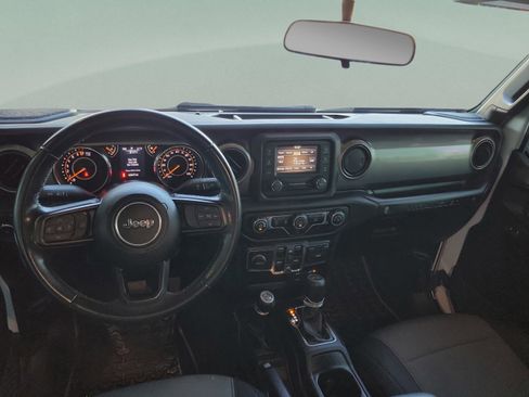 Used 2020 Jeep Wrangler Unlimited Sport image 12