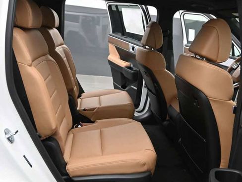 New 2026 Hyundai Santa Fe Calligraphy image 14