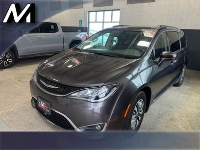 Used 2020 Chrysler Pacifica Touring-L Plus
