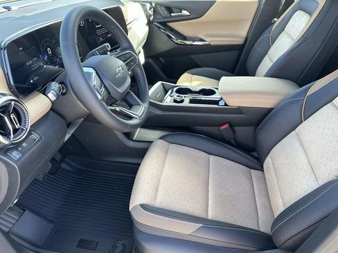 New 2026 Chevrolet Equinox ACTIV w/ Convenience Package III image 25