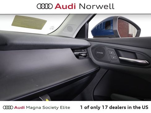 New 2026 Audi Q3 quattro 2.0T AWD/4WD image 6