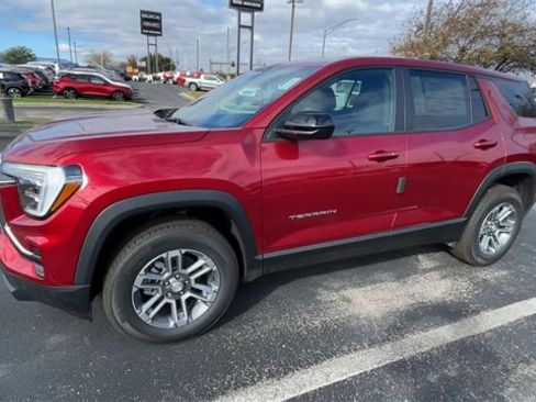 New 2026 GMC Terrain Elevation w/ LPO, Floor Liner Package image 6