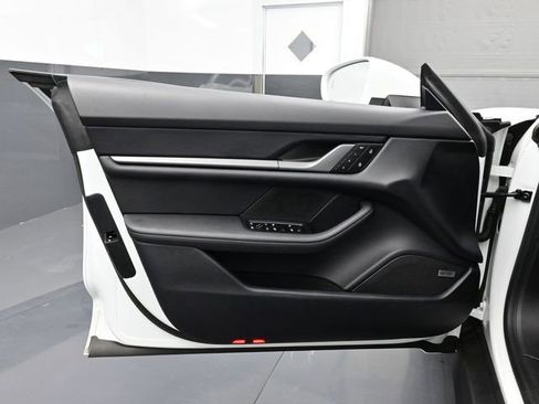 Certified 2024 Porsche Taycan image 7