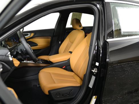 New 2025 Audi A5 2.0T Premium image 4