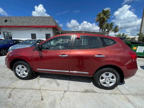 Used 2015 Nissan Rogue S FWD image 16