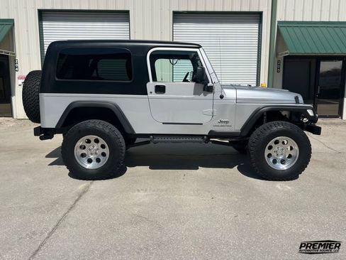 Used 2005 Jeep Wrangler Unlimited image 6