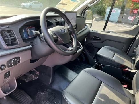New 2027 Ford Transit 250 148 Medium Roof w/ Load Area Protection Package RWD image 11