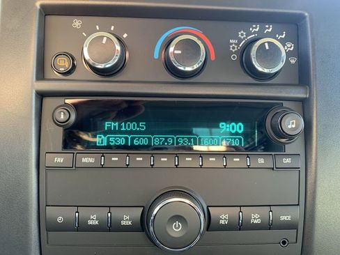 New 2025 Chevrolet Express 2500 w/ Driver Convenience Package image 12