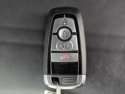 Certified 2025 Ford Ranger Lariat w/ Advanced Towing Package image 35