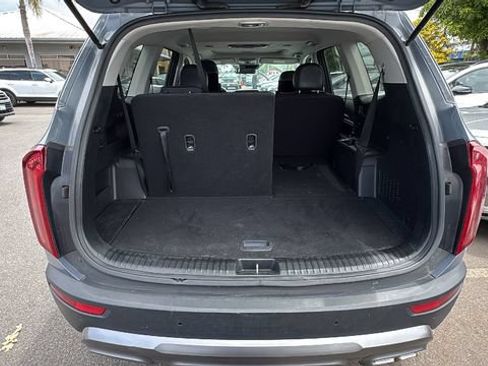 Used 2022 Kia Telluride S AWD/4WD image 13