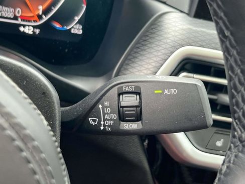 Used 2022 BMW X4 xDrive30i w/ M Sport Package 2 image 24