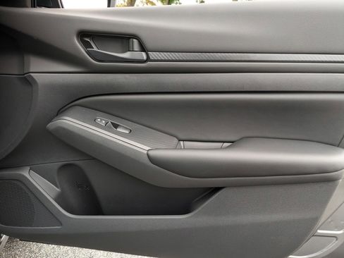 New 2025 Nissan Altima 2.5 S image 39