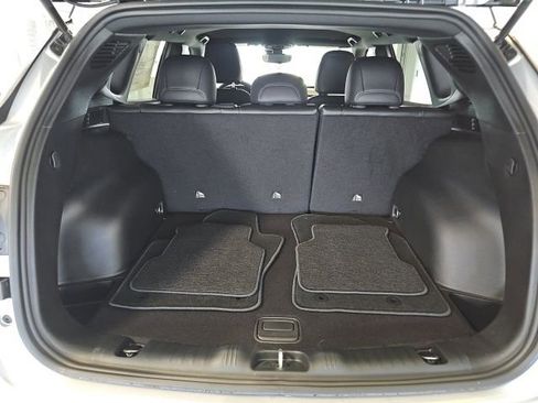 New 2025 Jeep Compass Limited image 7