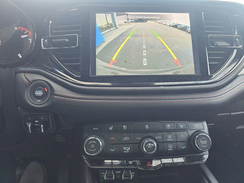 Used 2024 Dodge Durango R/T image 17