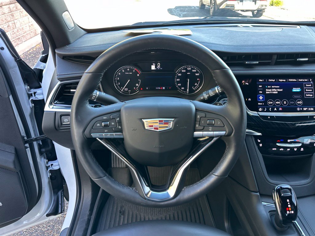Used 2025 Cadillac XT6 Premium Luxury w/ LPO, Floor Liner Package AWD/4WD image 54