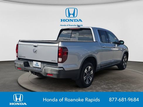Used 2017 Honda Ridgeline RTL-E image 5