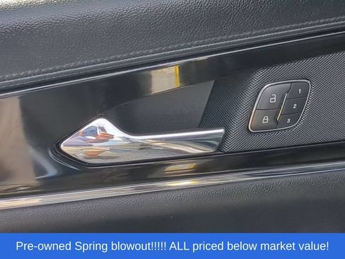 Used 2022 Lincoln Nautilus Reserve w/ Equipment Group 201A FWD image 21