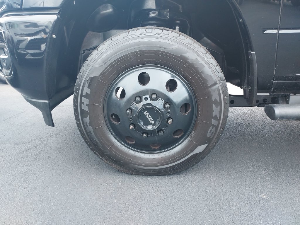Used 2025 RAM 3500 Tradesman AWD/4WD image 10