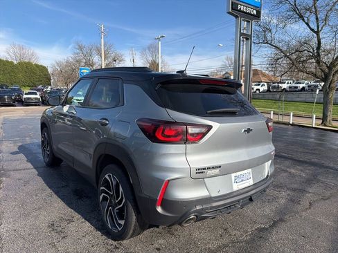 Used 2024 Chevrolet TrailBlazer RS w/ Driver Confidence Package image 4