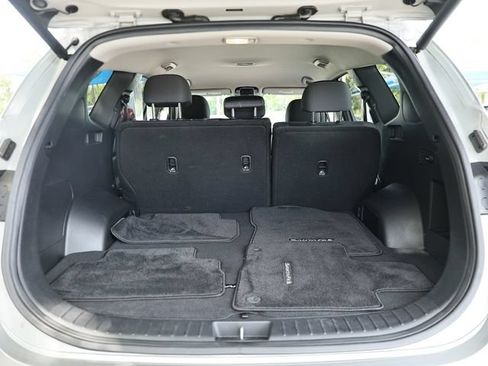 Used 2023 Hyundai Santa Fe SEL w/ Winter Weather Package AWD/4WD image 24
