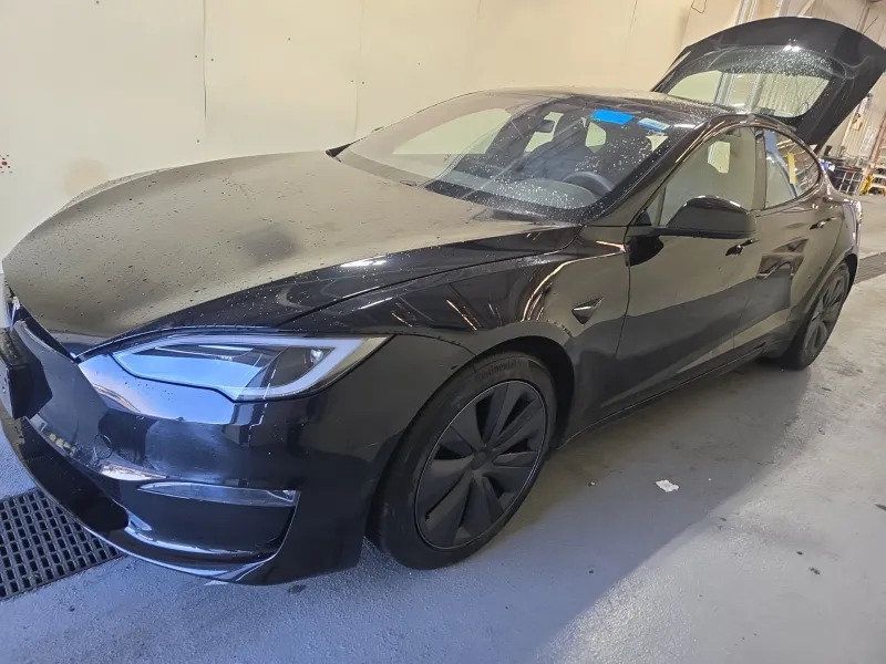 Used 2023 Tesla Model S Standard Range AWD/4WD image 6