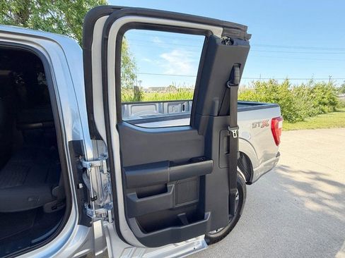 Used 2022 Ford F150 XL w/ STX Appearance Package RWD image 24